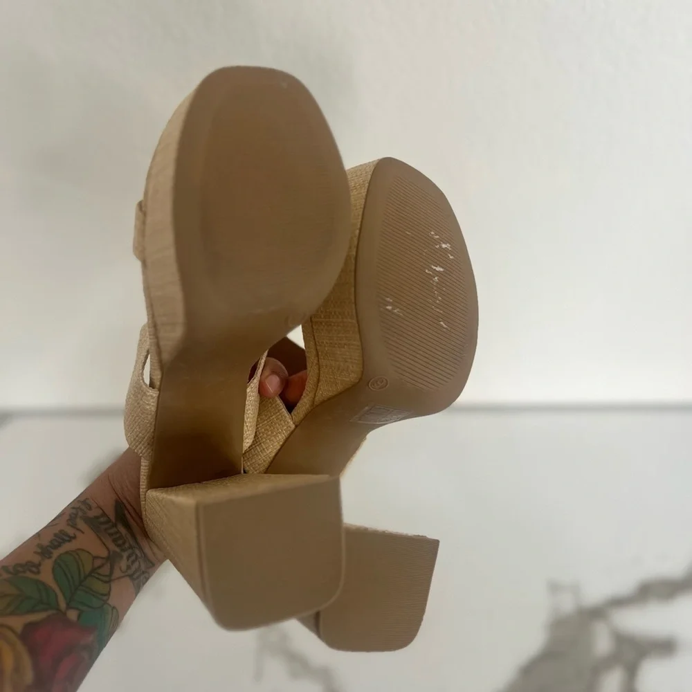 SHEIN Beige Woven Platform Block Heel Sandals - Picture 4 of 7